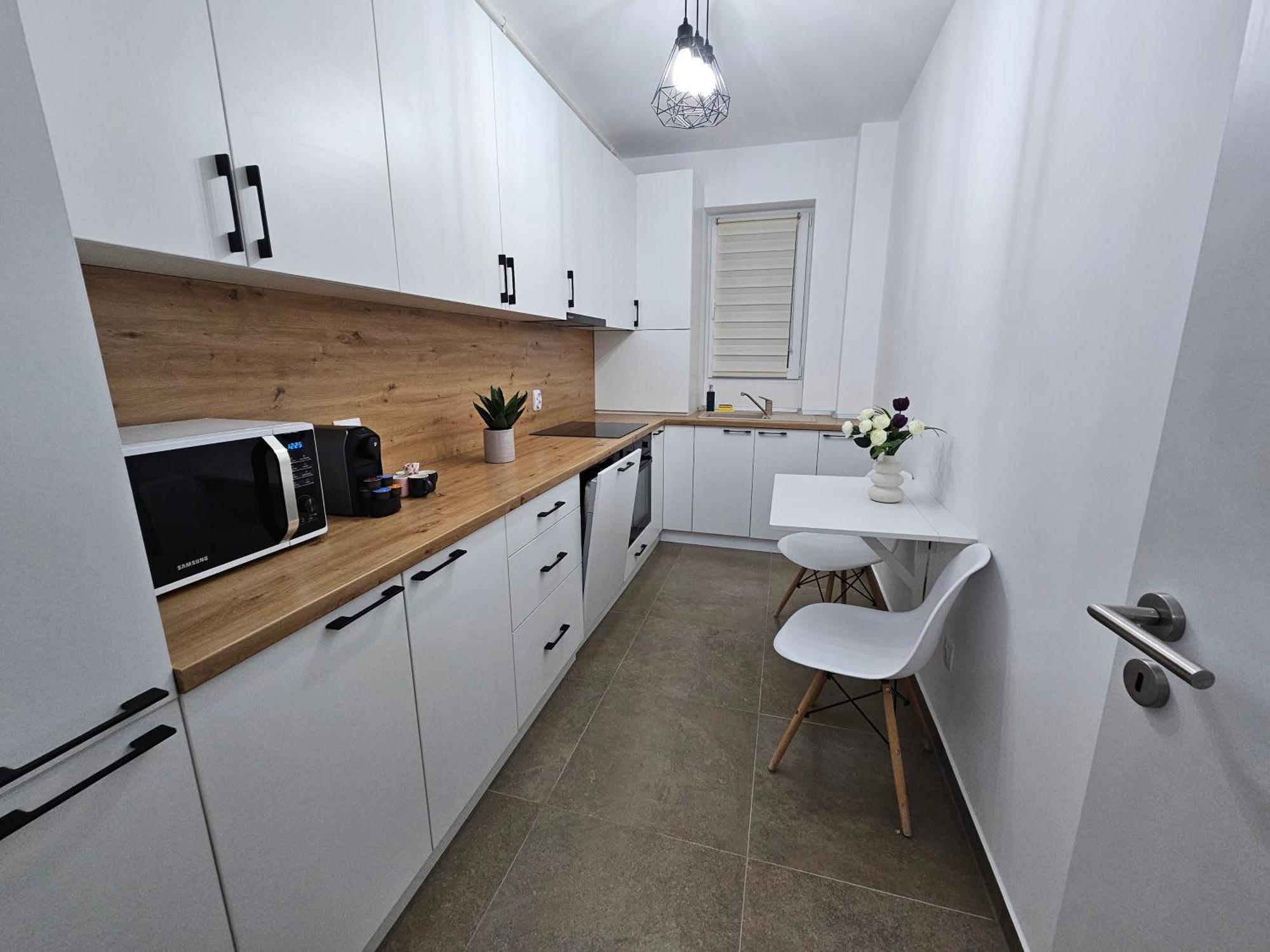 Urban Luxury Flats - Cozy Apartments At Coresi Mall #Braşov Eksteriør billede